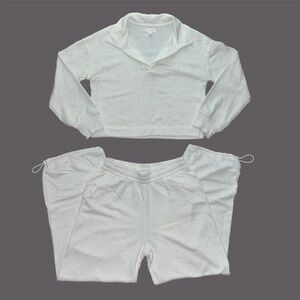 Sweatshirt and sweatpants set